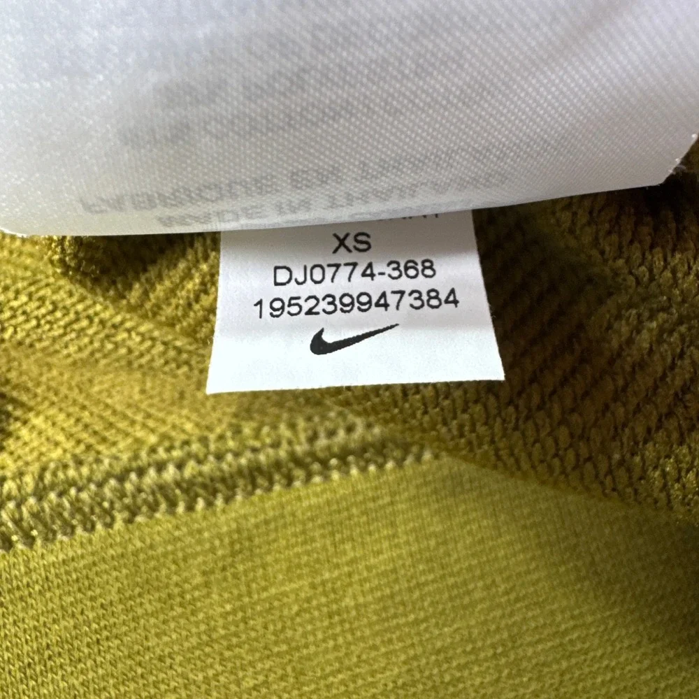 Nike Women's Sweatshirt Cropped Boucle Swoosh Olive Green XS Fleece Pullover